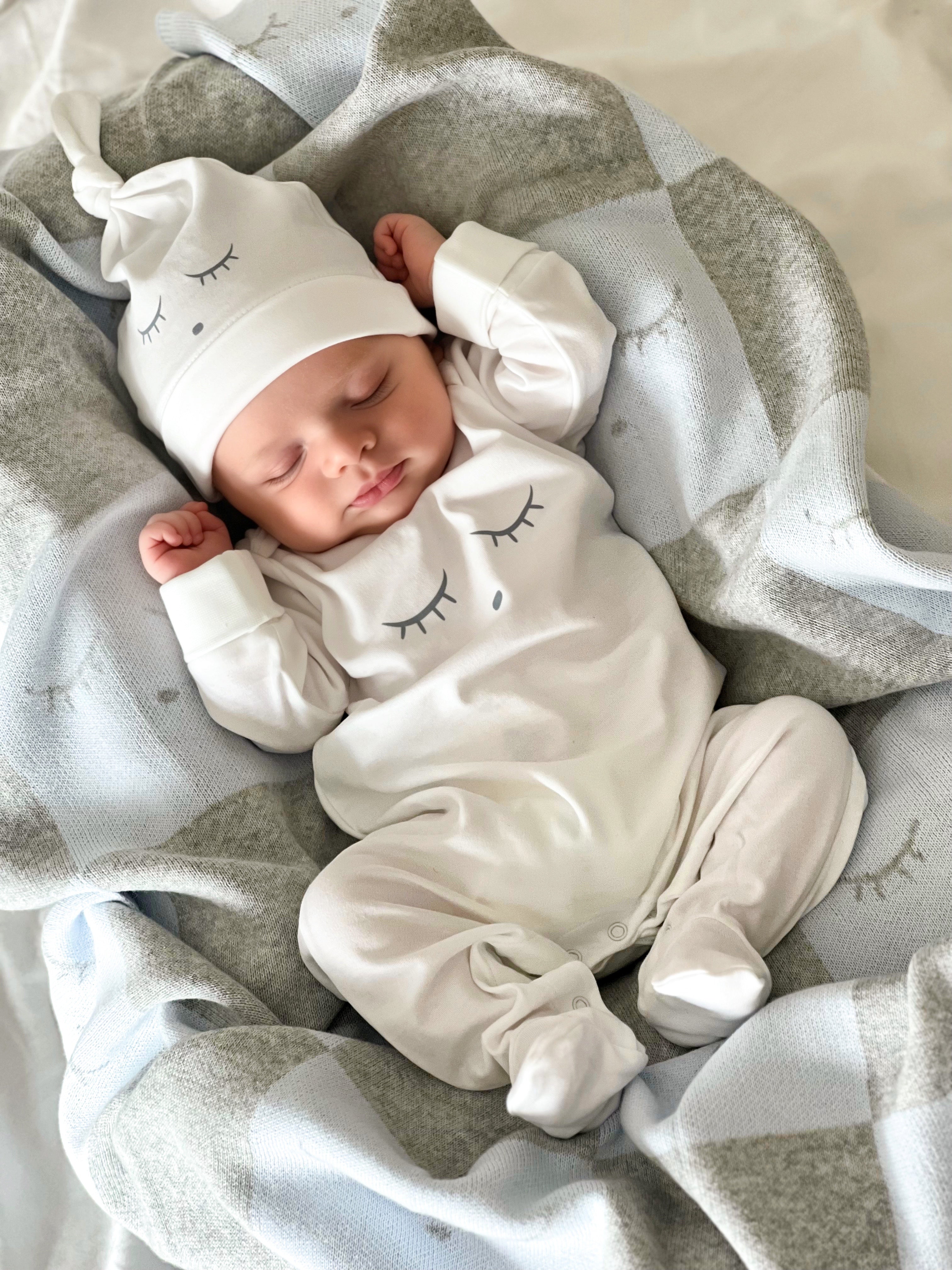 Livly Sleeping Cutie Cover Footie + Hat