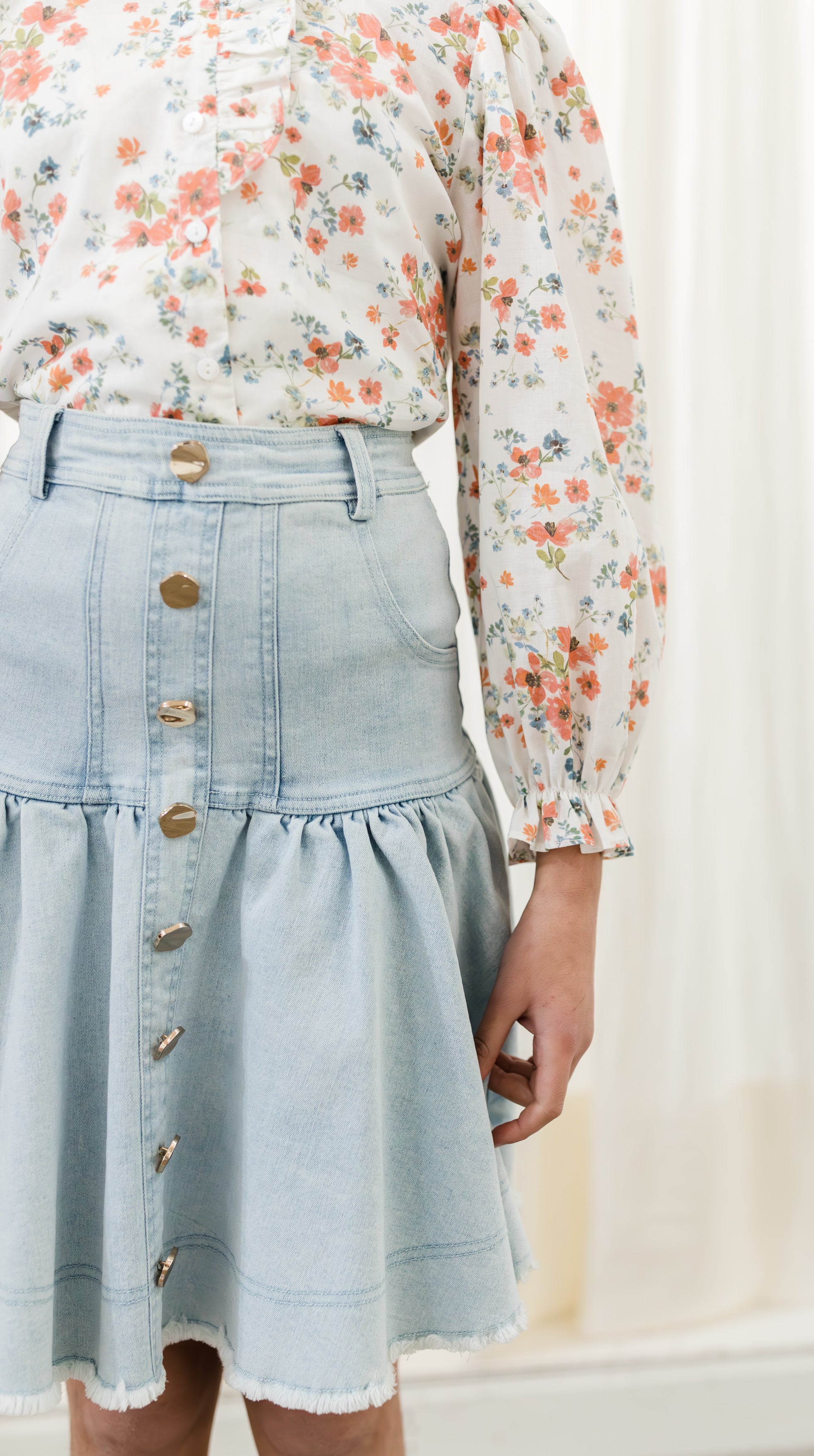 Steph By Petite Amalie Light Denim Button Skirt