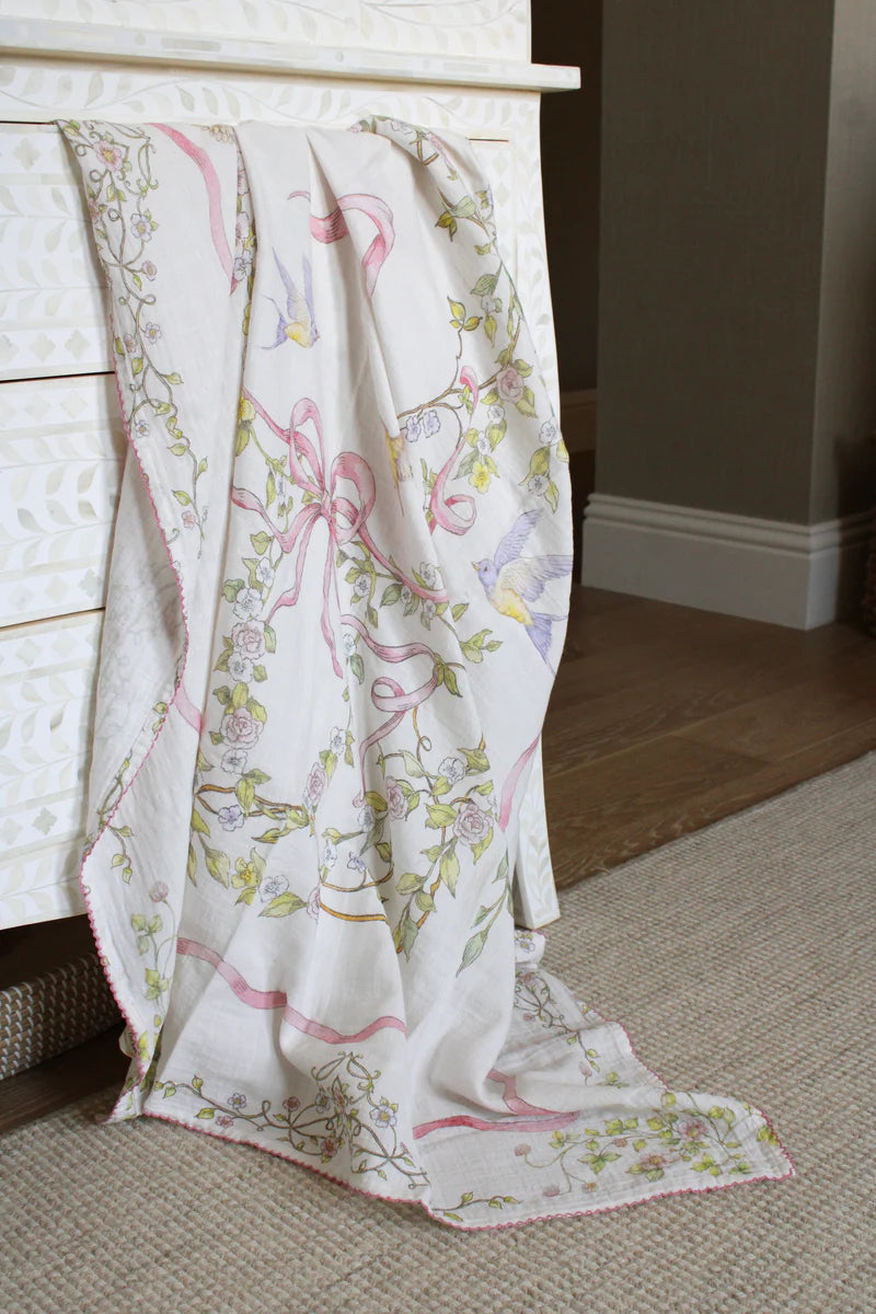 Little Threads Muslin Blanket