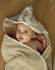 Little Threads Hooded Bath Towel