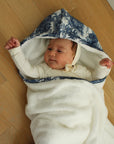 Little Threads Hooded Bath Towel