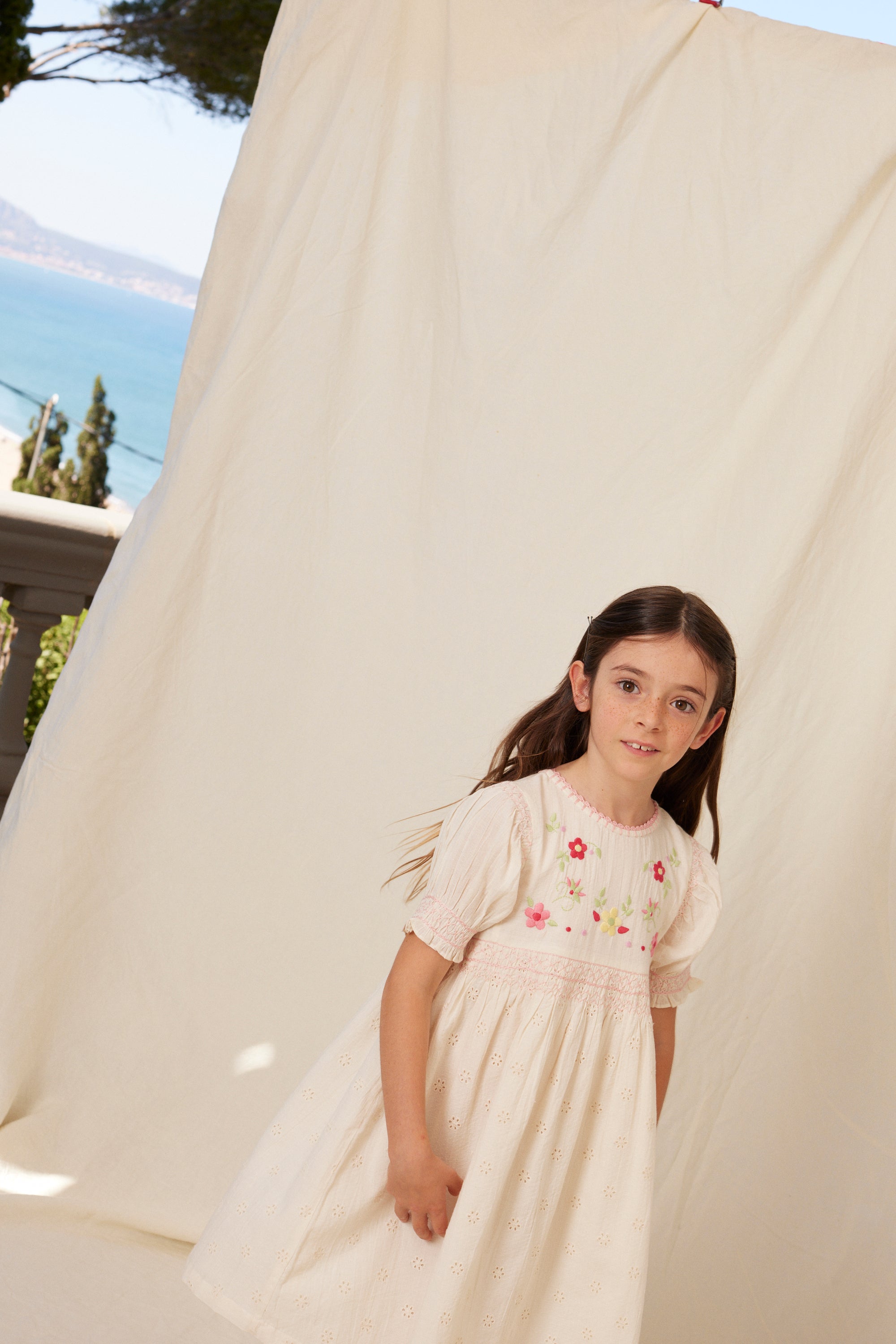 【新品未使用】Bebe organic Lena Dress ワンピース4y Bebe Organic Luna Dress – flamingobabychild