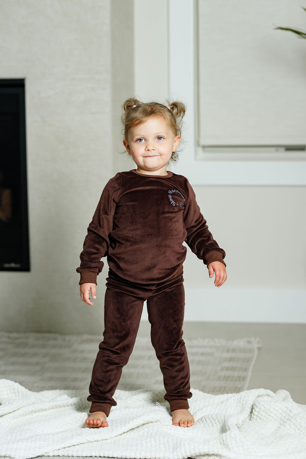 Pouf Brown Velour Pajama