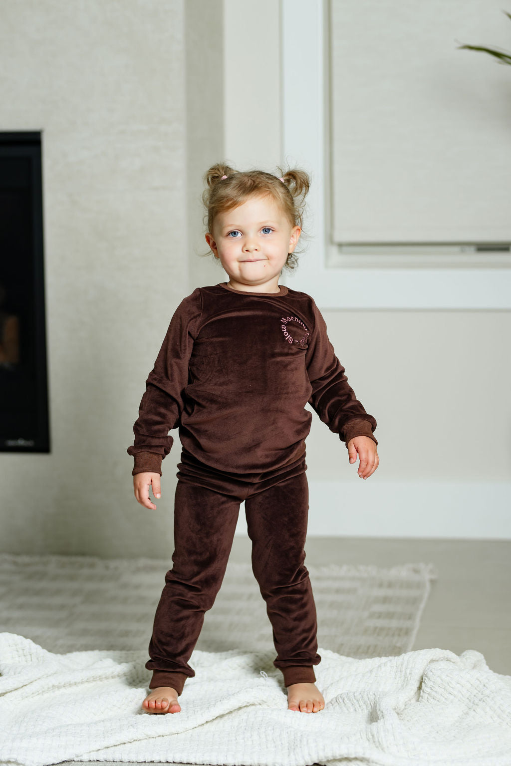 Pouf Brown Velour Pajama