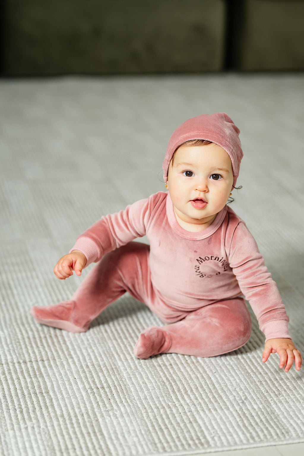 Pouf Brown Pink Velour Footie