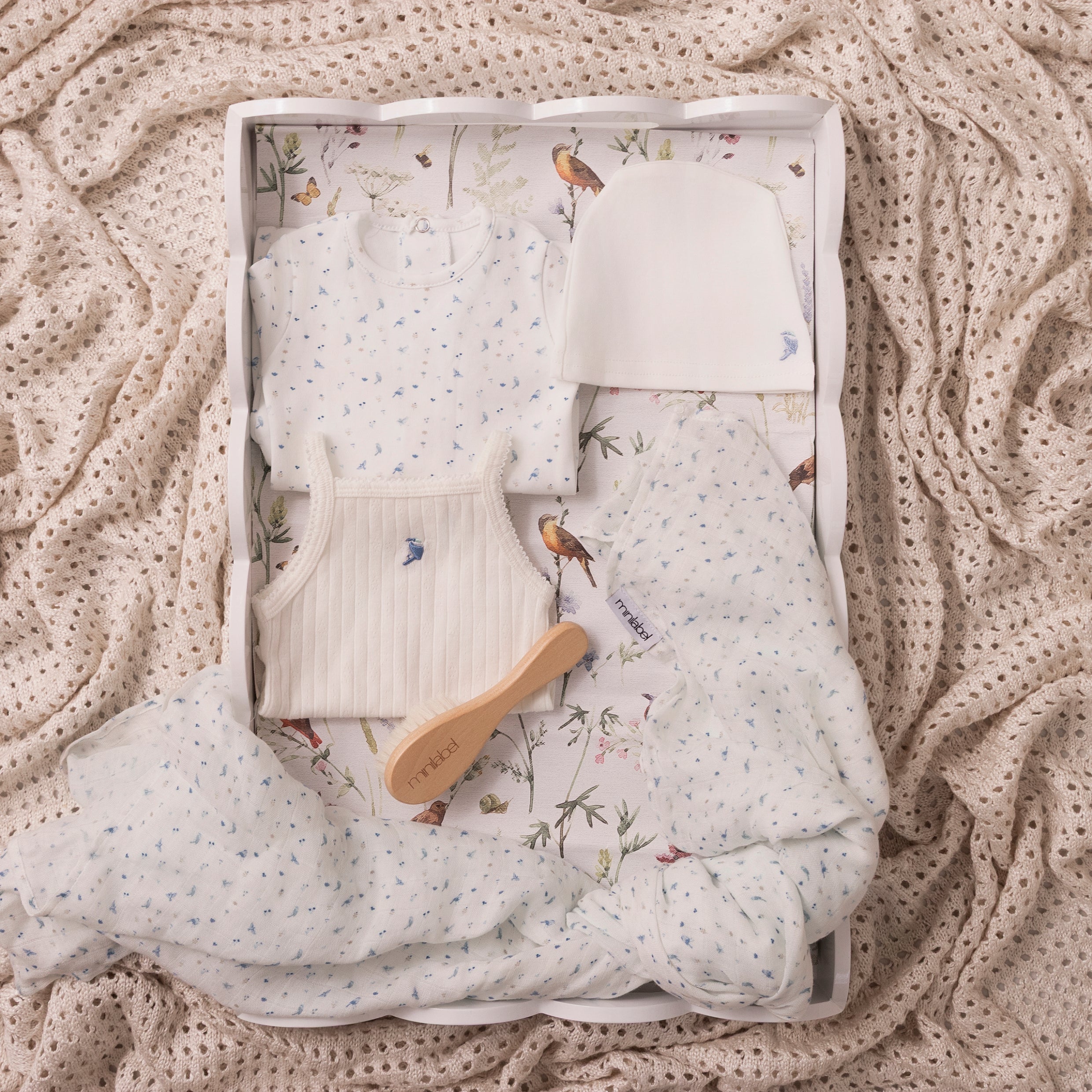 Mini Label White Bird Over Print Gift Set