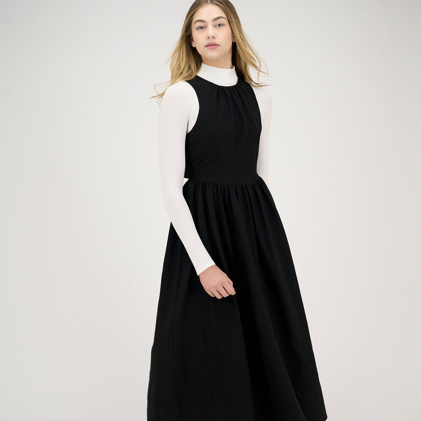 Zaikamoya Fiorella Black Jumper