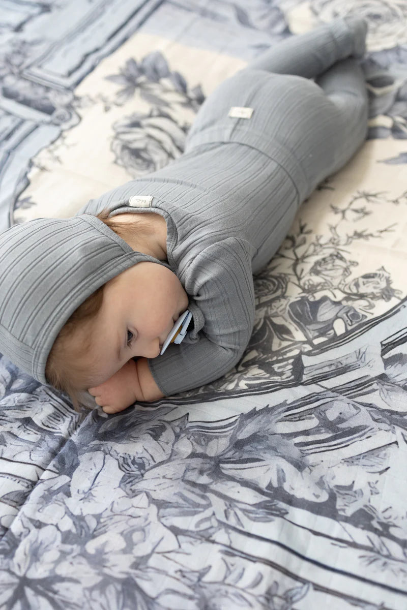 Little Threads Muslin Blanket